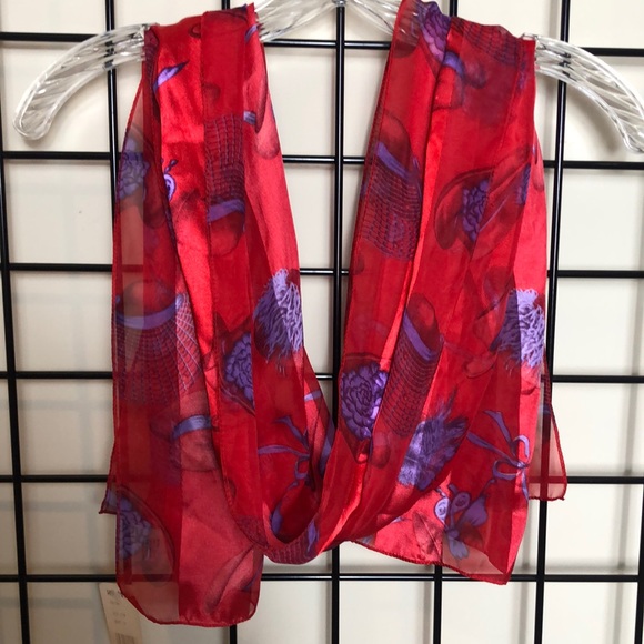 NWT Red Hat Society Oblong Scarf 100% Polyester Hand Wash - Picture 2 of 9
